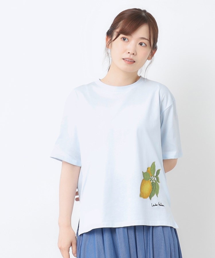 ローラ アシュレイ LAURA ASHLEY 【UVカット／コットン100％】レモン グローブ柄 Tシャツ （サックスブルー(090)） サックスブルー(090)