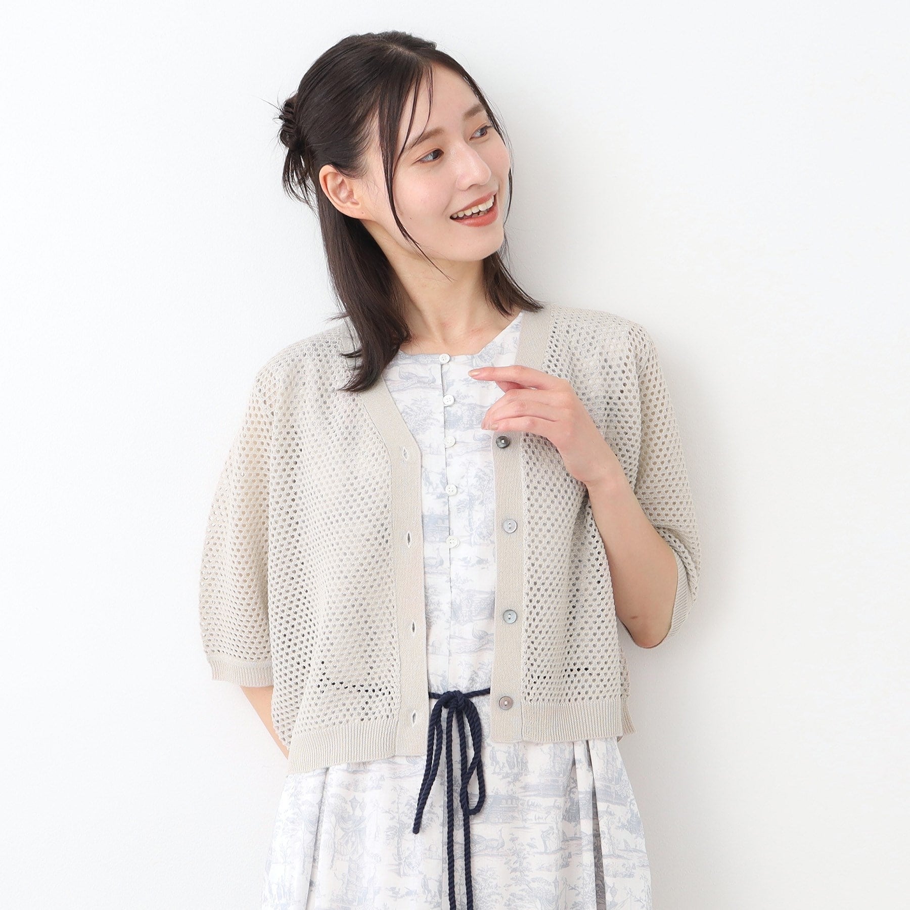 ローラ アシュレイ LAURA ASHLEY 【リネン混／体型カバーにおすすめ】フィッシュネット カーディガン （ネイビー(094)） ネイビー(094)