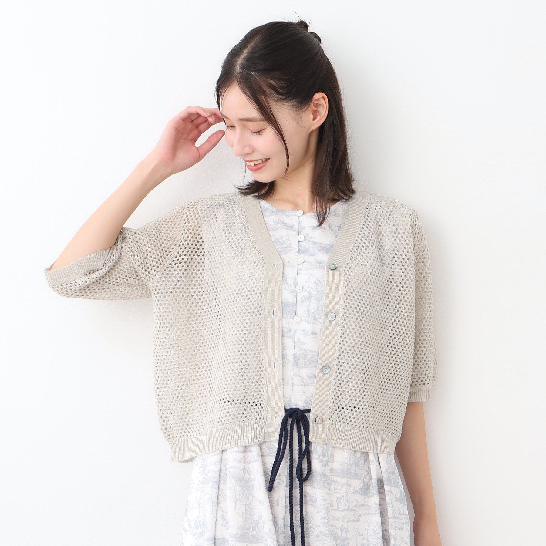 ローラ アシュレイ LAURA ASHLEY 【リネン混／体型カバーにおすすめ】フィッシュネット カーディガン （ライトベージュ(051)） ライトベージュ(051)