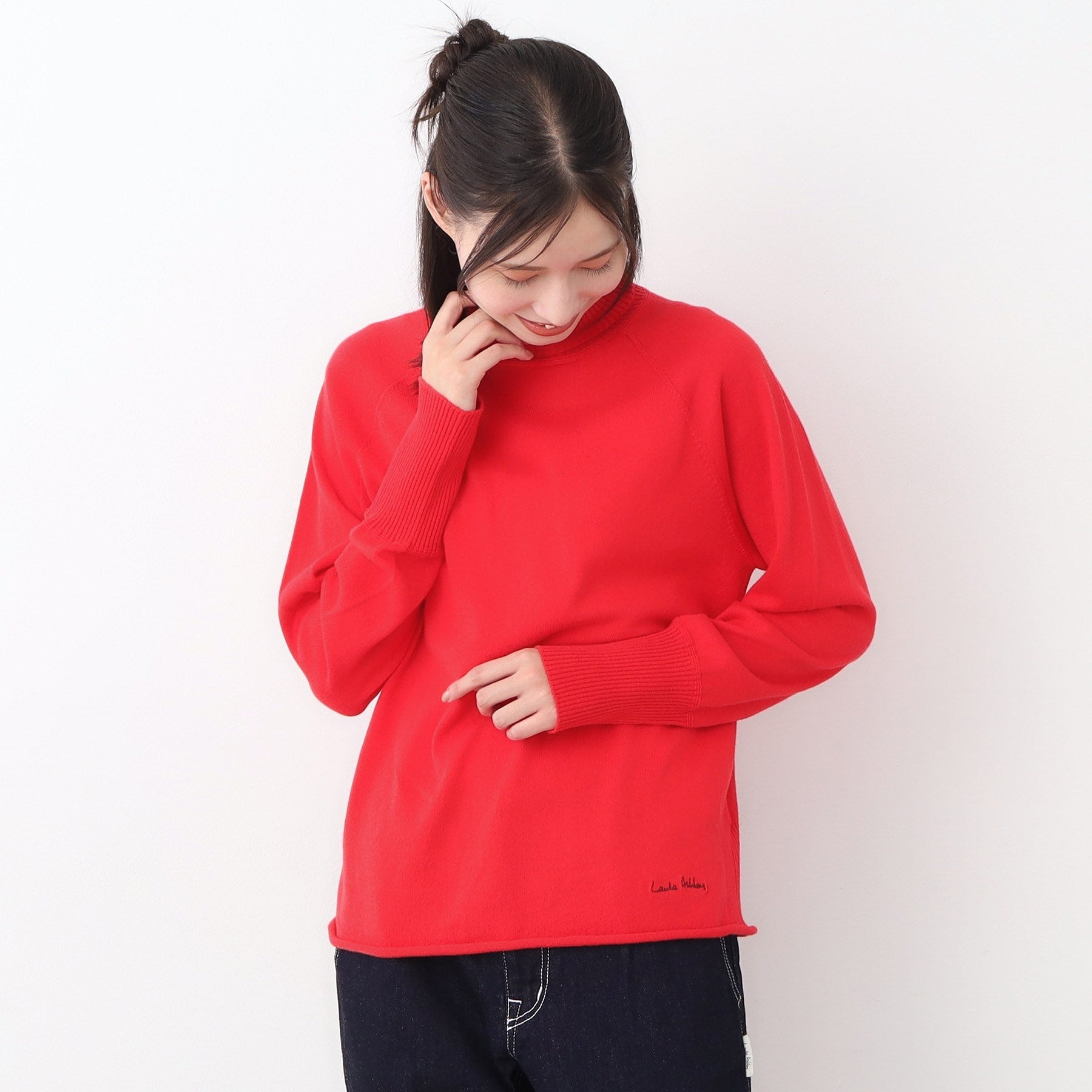 ローラ アシュレイ LAURA ASHLEY 【日本製】コンパクトヤーン ハイネックプルオーバー （アイボリー(004)） アイボリー(004)