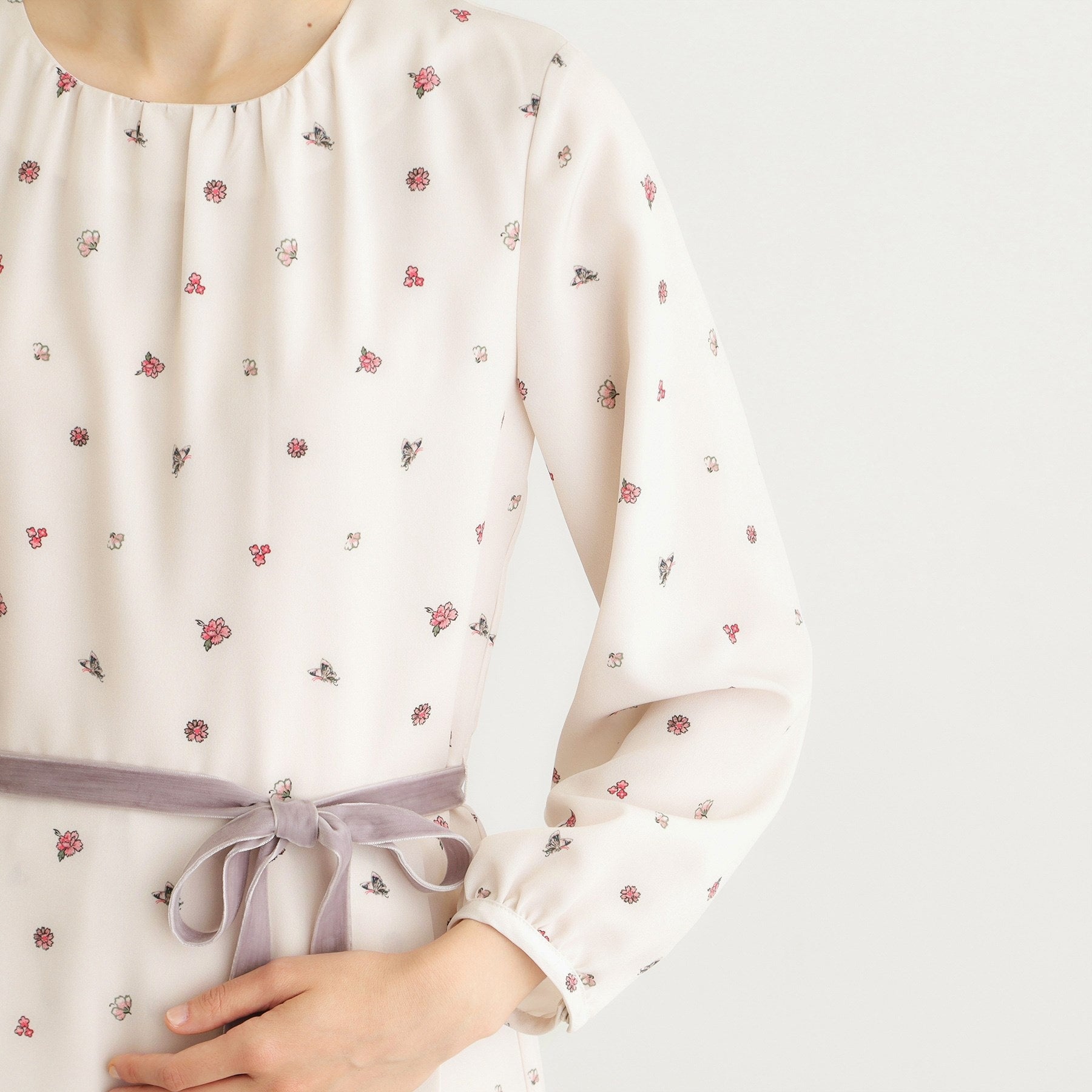 ローラ アシュレイ LAURA ASHLEY 【洗える／同柄アイテムあり】ライリー バタフライズ柄 ワンピース （ベージュ(152)） ベージュ(152)