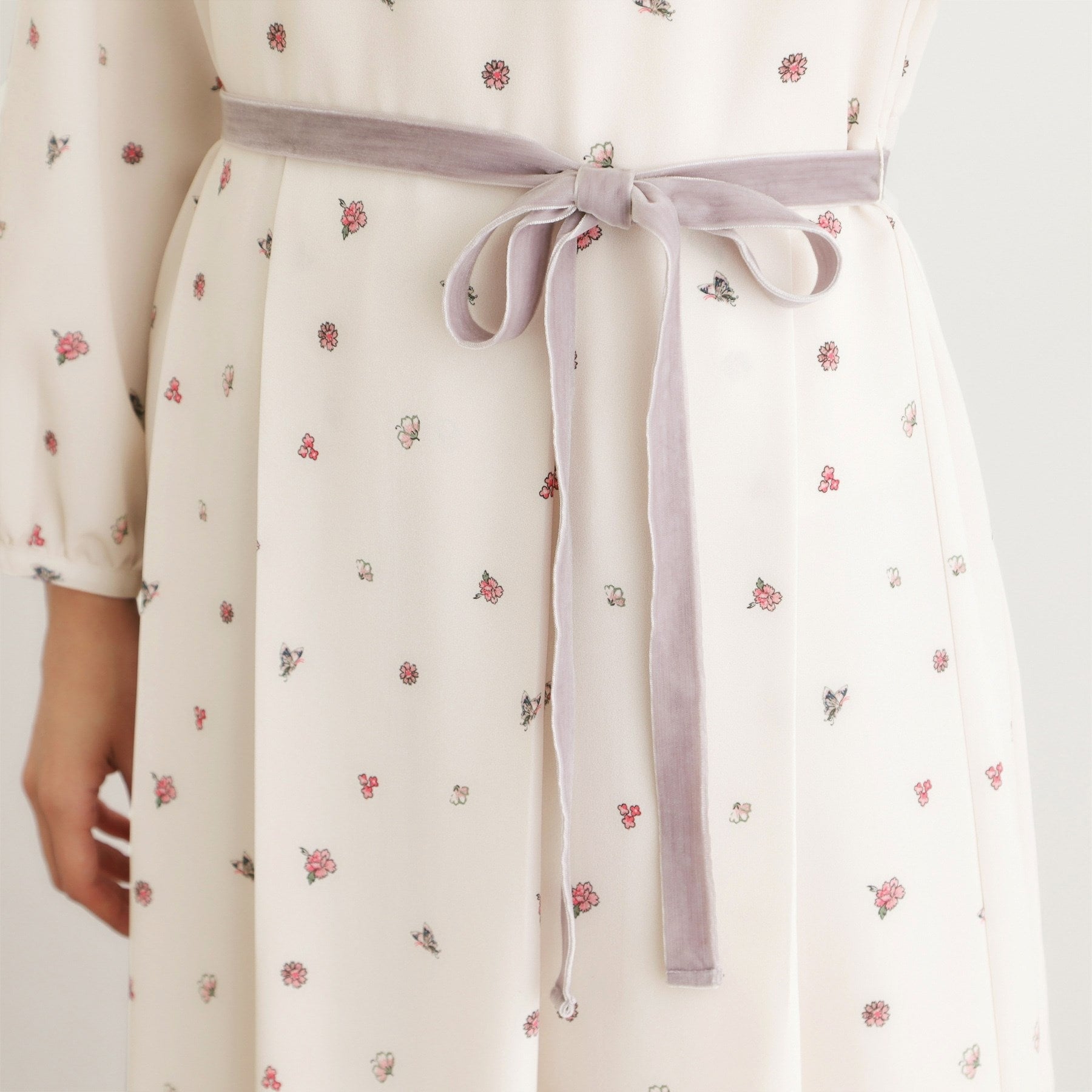 ローラ アシュレイ LAURA ASHLEY 【洗える／同柄アイテムあり】ライリー バタフライズ柄 ワンピース （ベージュ(152)） ベージュ(152)