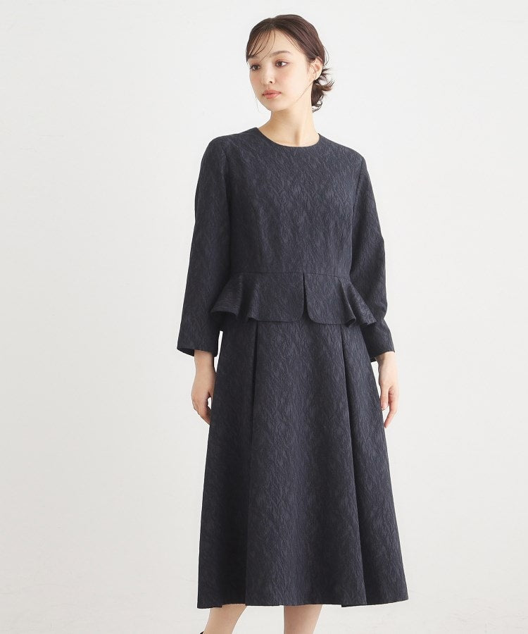 ローラ アシュレイ LAURA ASHLEY ペプラム風ジャカードワンピース （ベージュ(052)） ベージュ(052)