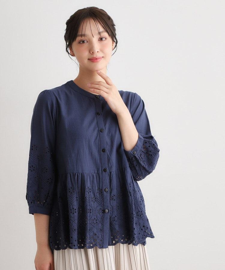 ローラ アシュレイ LAURA ASHLEY 【羽織に使える／コットン100％】キャンブリックカットワークブラウス （ネイビー(094)） ネイビー(094)