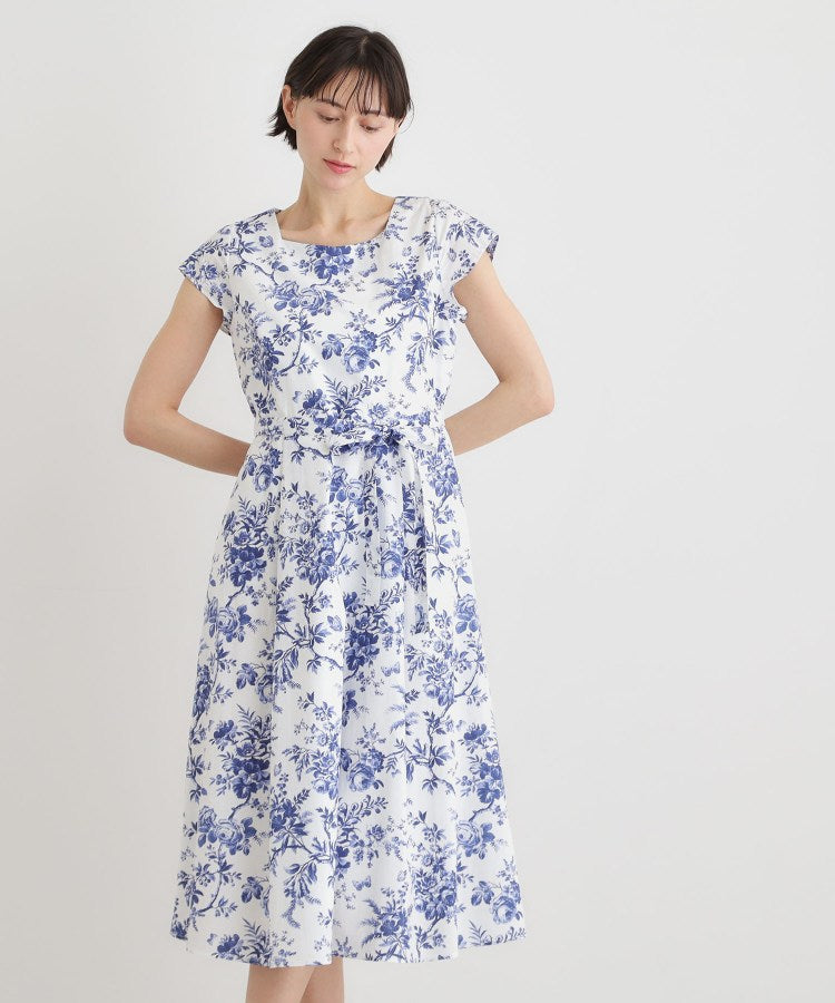 ローラ アシュレイ LAURA ASHLEY 【洗える／コットン100％／3colors／同柄アイテムあり】ウォールド ガーデン柄ワンピース （ネイビー(194)） ネイビー(194)