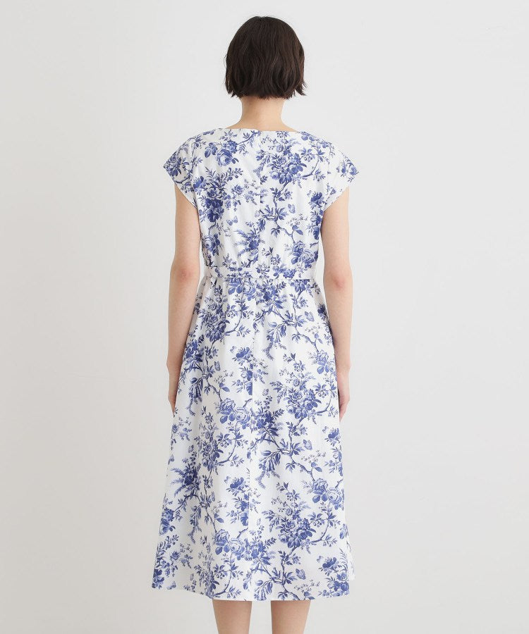 ローラ アシュレイ LAURA ASHLEY 【洗える／コットン100％／3colors／同柄アイテムあり】ウォールド ガーデン柄ワンピース （ネイビー(194)） ネイビー(194)