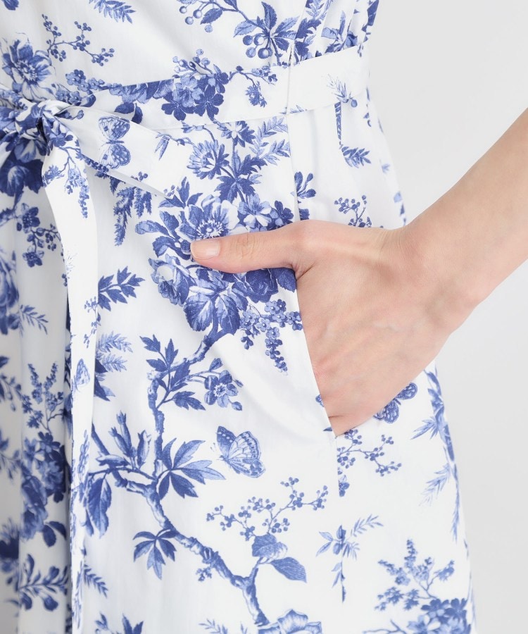ローラ アシュレイ LAURA ASHLEY 【洗える／コットン100％／3colors／同柄アイテムあり】ウォールド ガーデン柄ワンピース （ネイビー(194)） ネイビー(194)