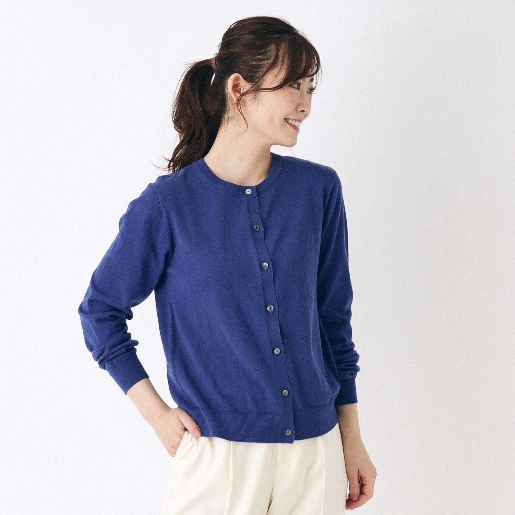 ローラ アシュレイ LAURA ASHLEY 【コットン混／クルーネック／同素材アイテムあり】カーディガン