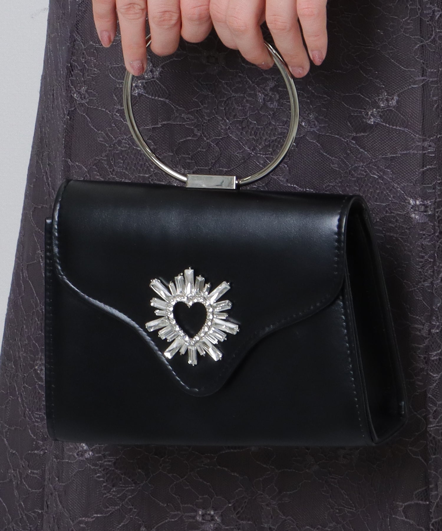 レースレディース Lace Ladies ハート ビジュー付き リング ハンドル コンパクト ハンドバッグ （ブラック） ブラック