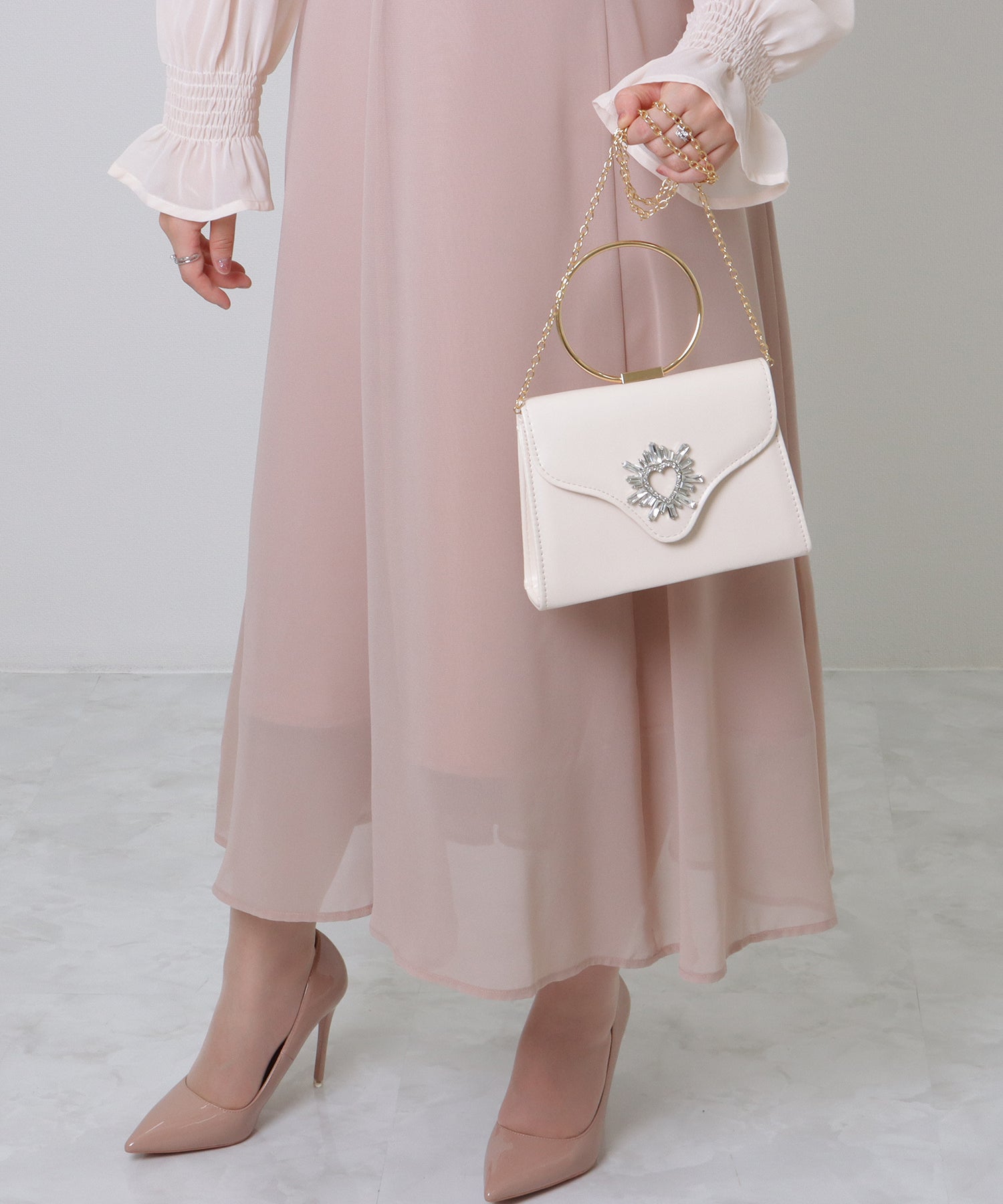 レースレディース Lace Ladies ハート ビジュー付き リング ハンドル コンパクト ハンドバッグ （ブラック） ブラック