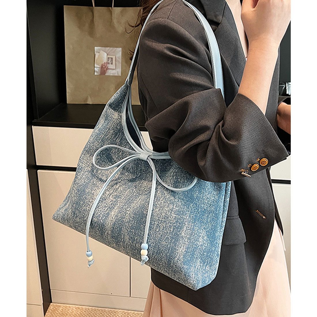 レースレディース Lace Ladies ビッグリボン レザー調 パイピング ワンショルダー トートバッグ （ブルー） ブルー