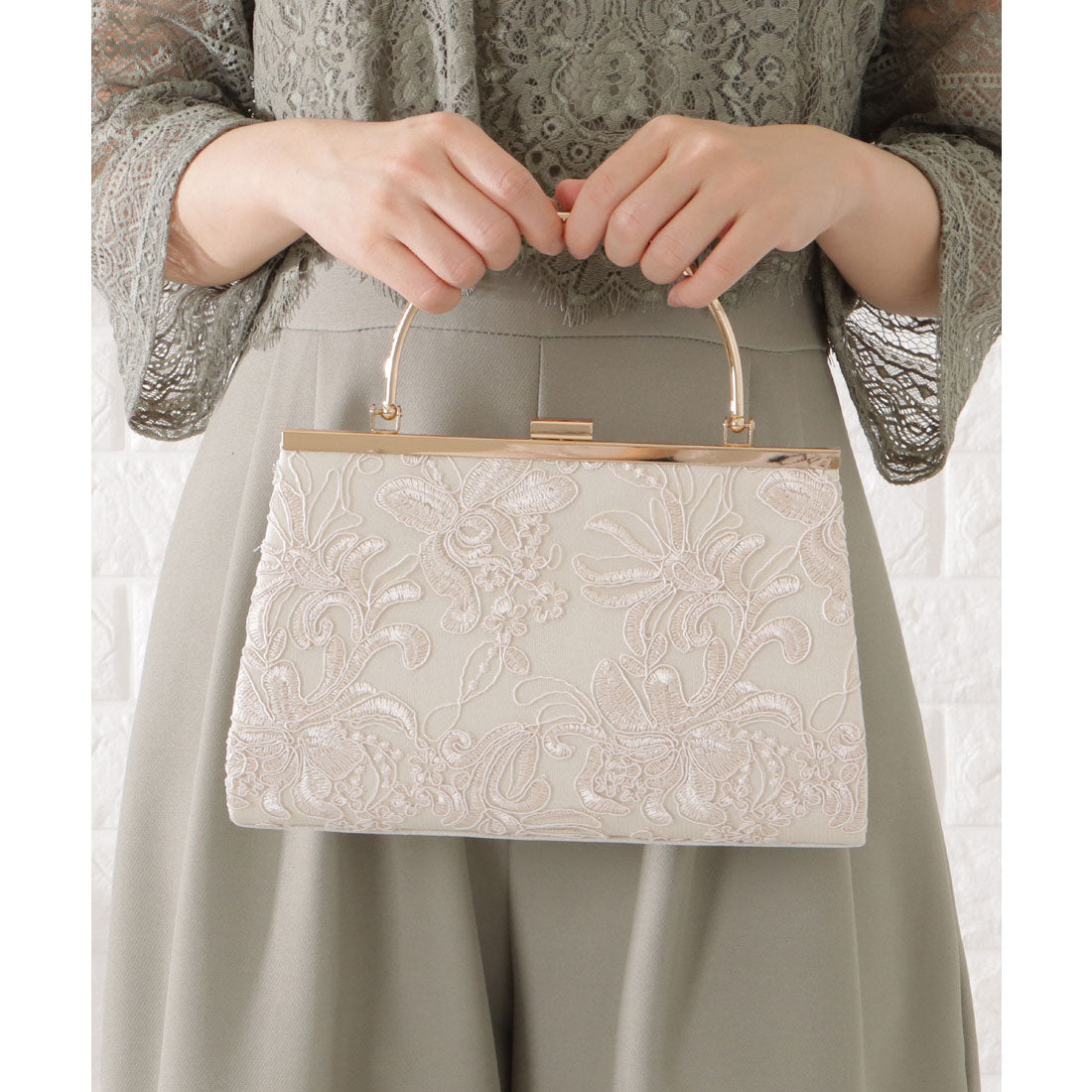 レースレディース Lace Ladies フラワー刺繍メタリックハンドバッグ