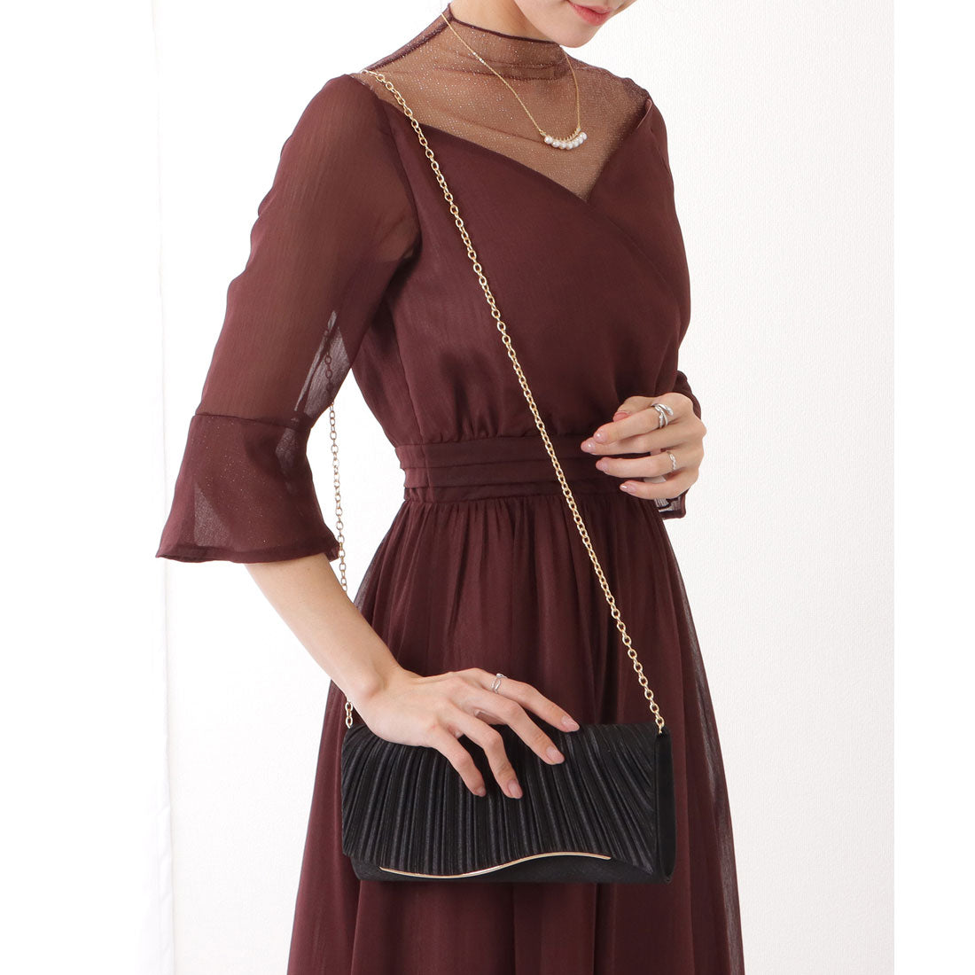 レースレディース Lace Ladies ウエーブ フラップ スクエア パーティー バッグ （ブラック） ブラック