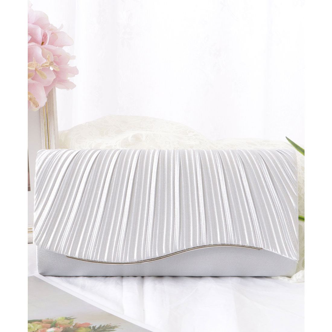 レースレディース Lace Ladies ウエーブ フラップ スクエア パーティー バッグ （グレー） グレー