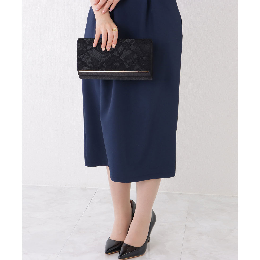 レースレディース Lace Ladies フラワー レース スクエア コンパクト クラッチ （ブラック） ブラック