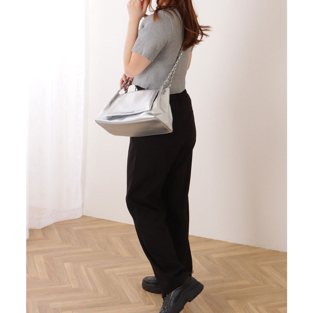 レースレディース Lace Ladies チェーンストラップ付き フェイクレザー フラップ ショルダー バッグ （シルバー） シルバー