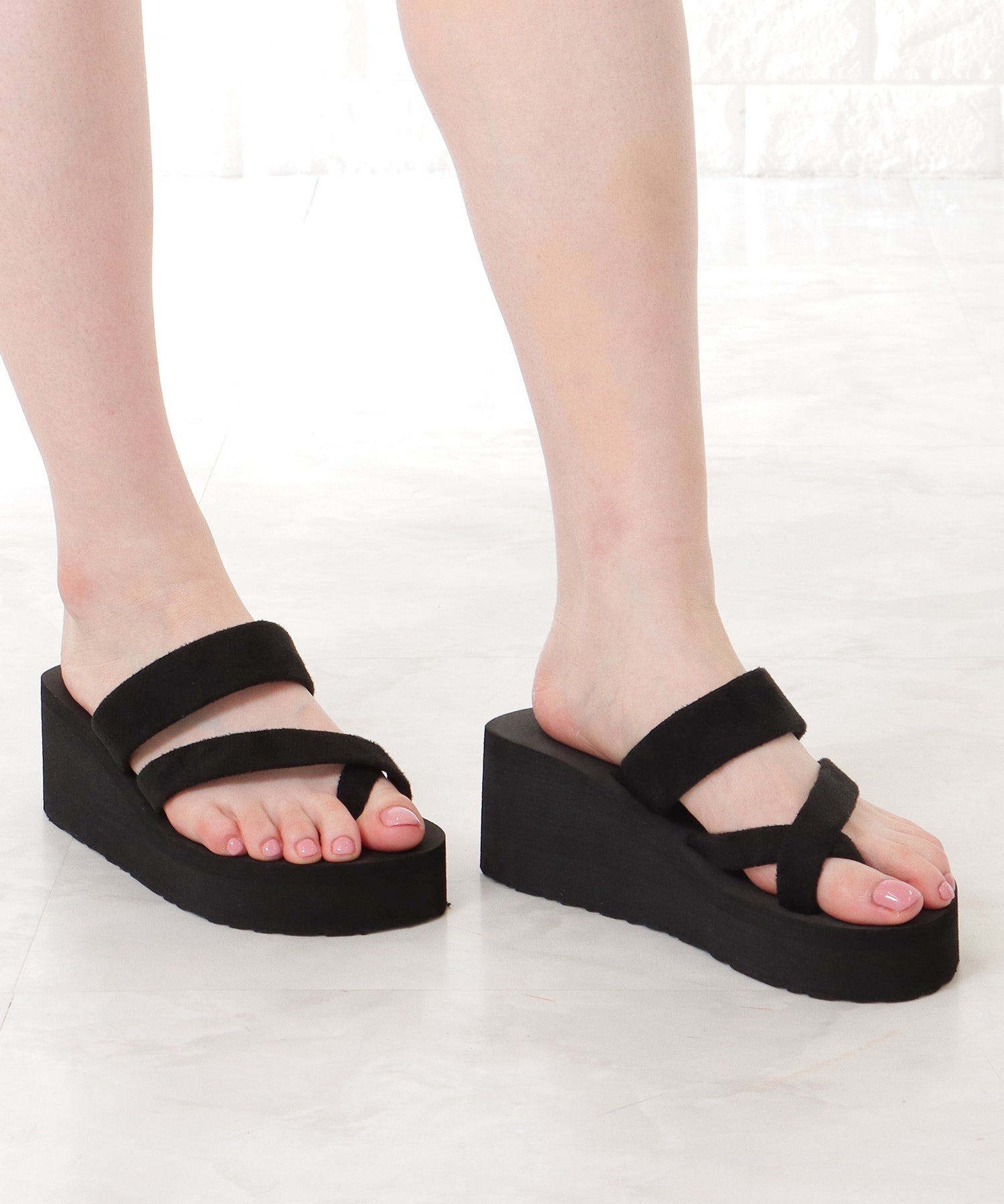 レースレディース Lace Ladies ダブルストラップ 厚底 コンフォート トング サンダル （ブラック） ブラック