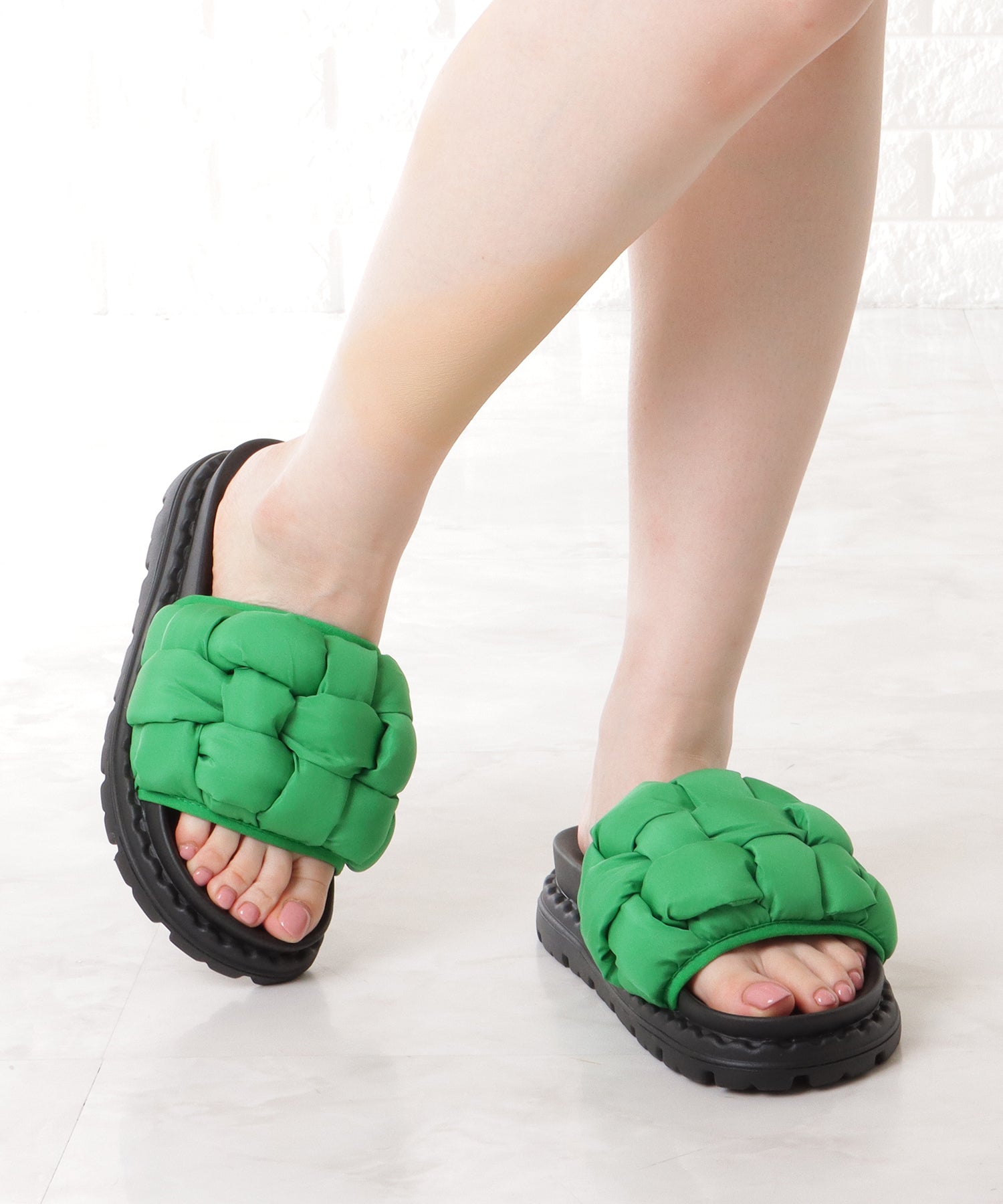 レースレディース Lace Ladies クッション メッシュ コンフォート フラット サンダル （ブラック） ブラック