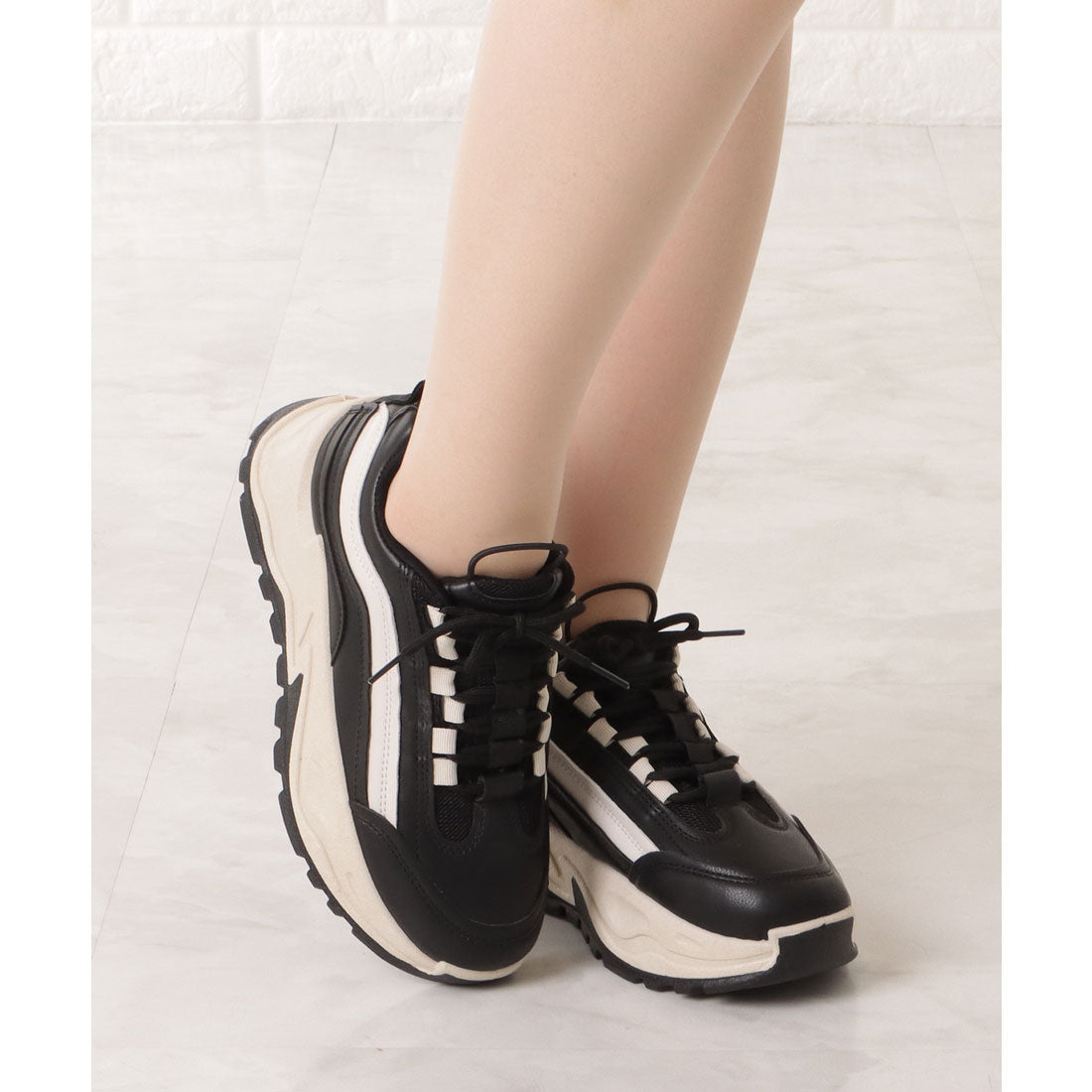 レースレディース Lace Ladies 厚底レースアップミドルカットスニーカー