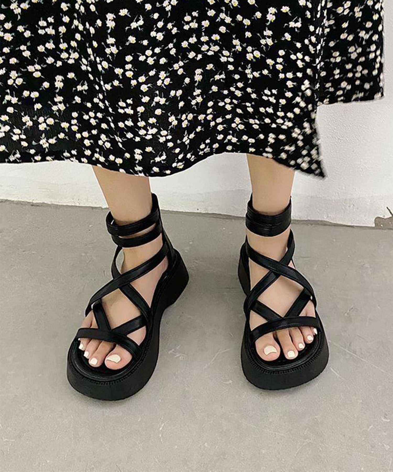 レースレディース Lace Ladies ハイカット グラディエーター ストラップ フラット サンダル （ブラック） ブラック