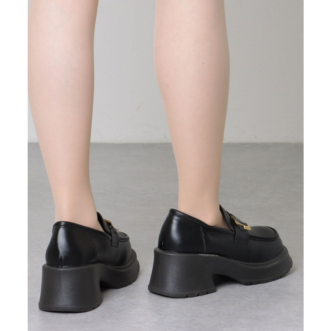 レースレディース Lace Ladies レザー調 バックル付き 厚底 クラシック ローファー