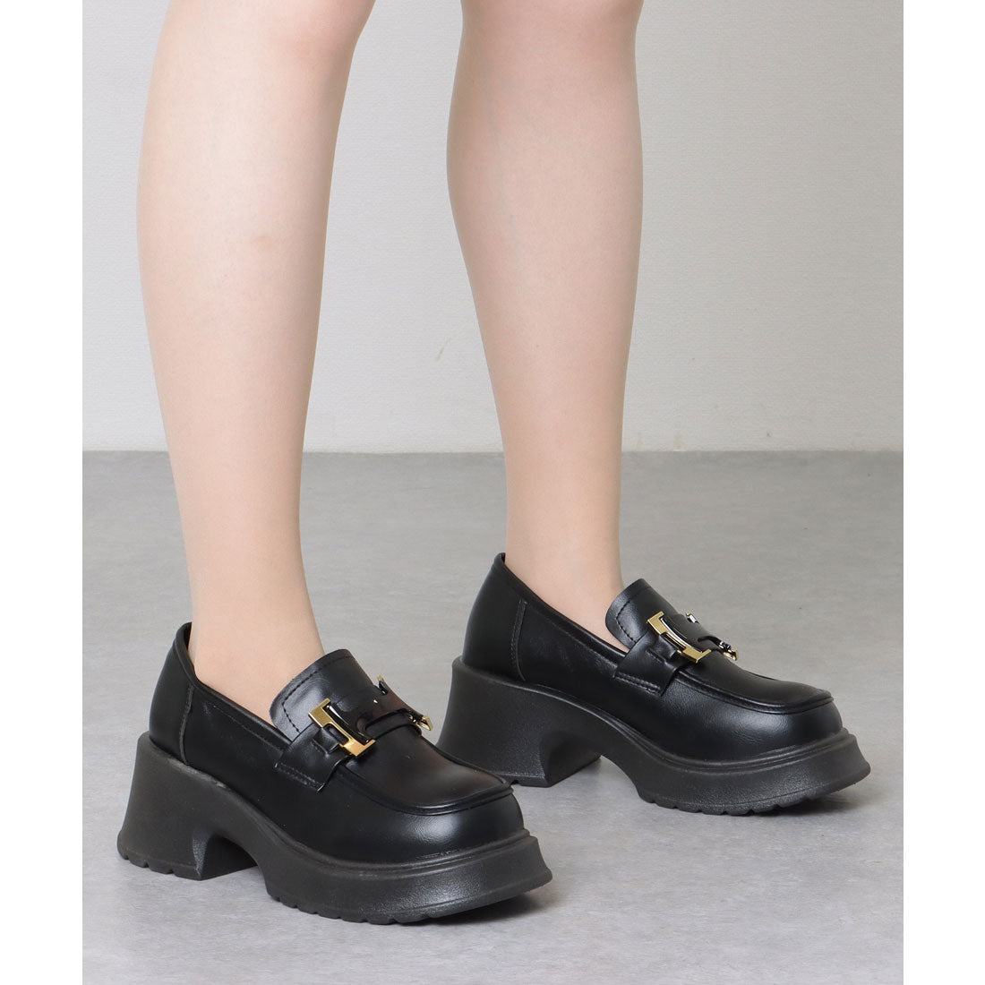 レースレディース Lace Ladies レザー調 バックル付き 厚底 クラシック ローファー