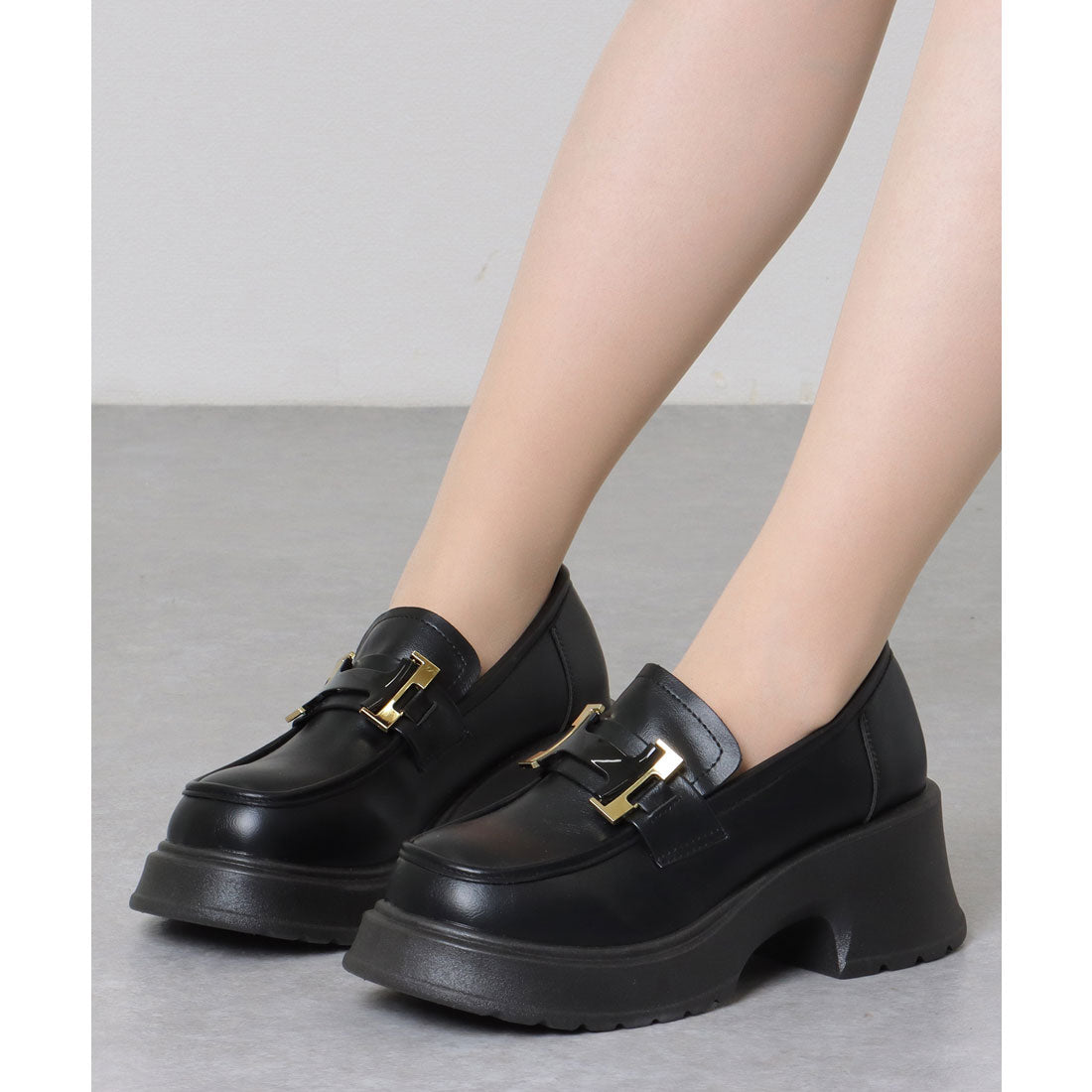 レースレディース Lace Ladies レザー調 バックル付き 厚底 クラシック ローファー