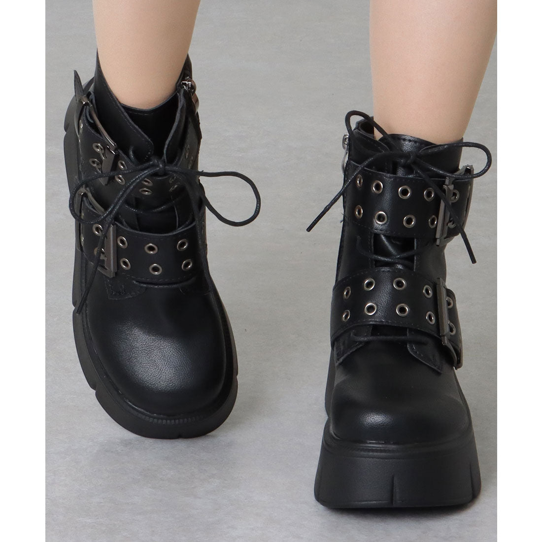 レースレディース Lace Ladies レザー調 パンチング ベルト 厚底 ショート ブーツ （ブラック） ブラック