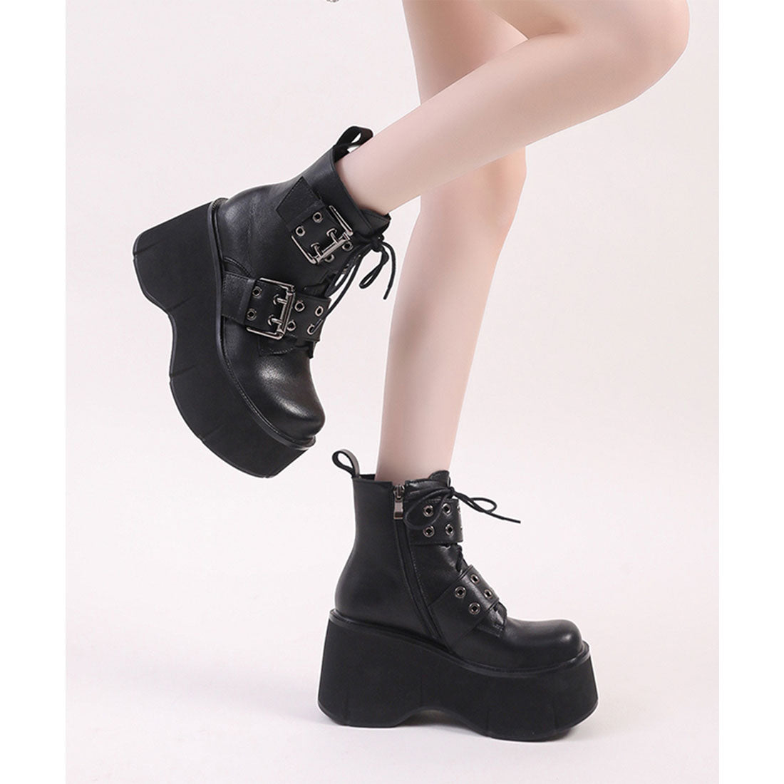 レースレディース Lace Ladies レザー調 パンチング ベルト 厚底 ショート ブーツ （ブラック） ブラック