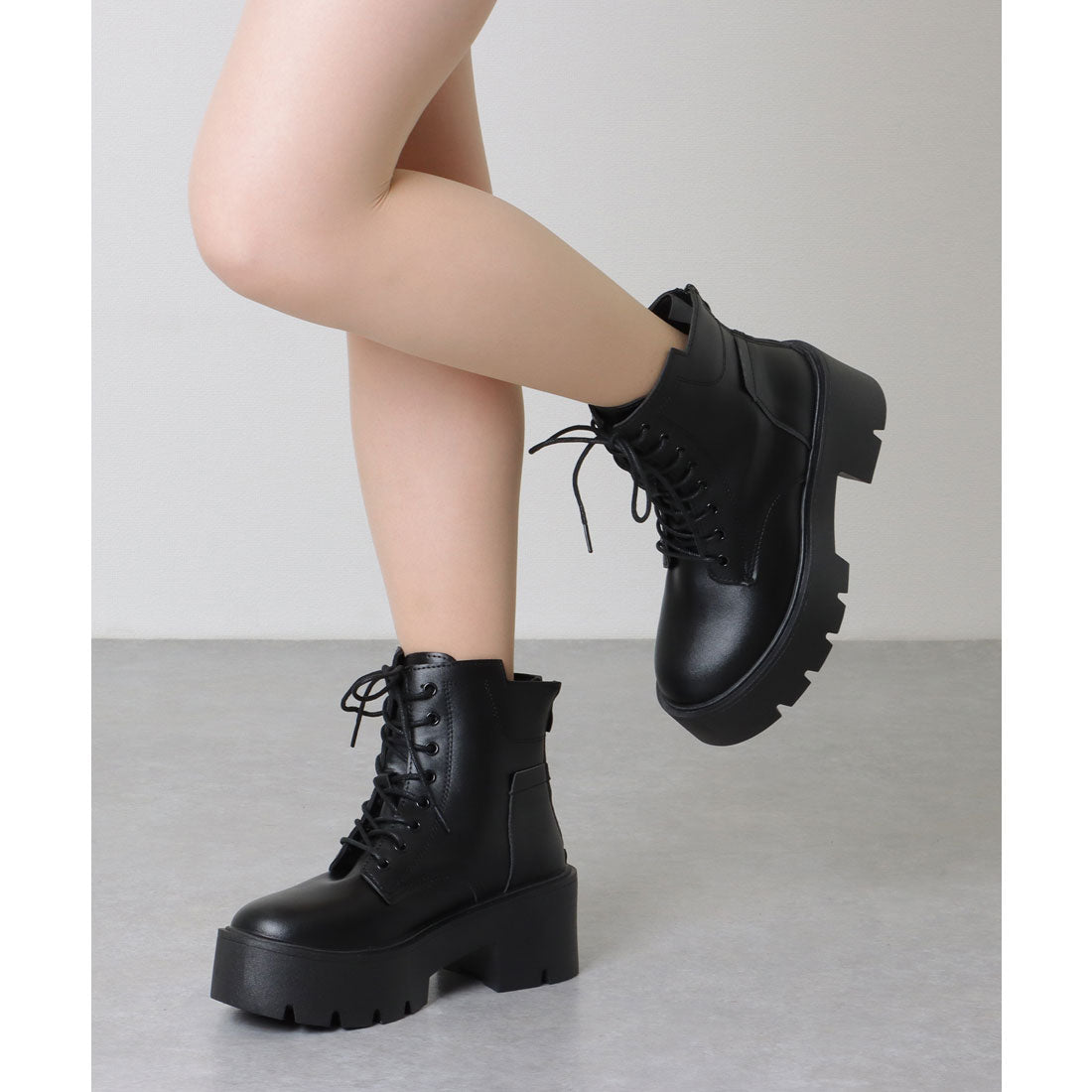 Race Ladies Lace Ladies Thick Sole Volume Lace-up Short Boots