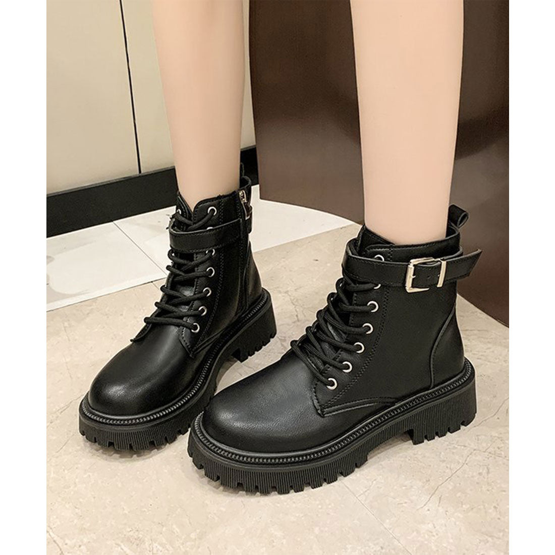 Lace Ladies Leather-like Belted Lace-up Short Boots