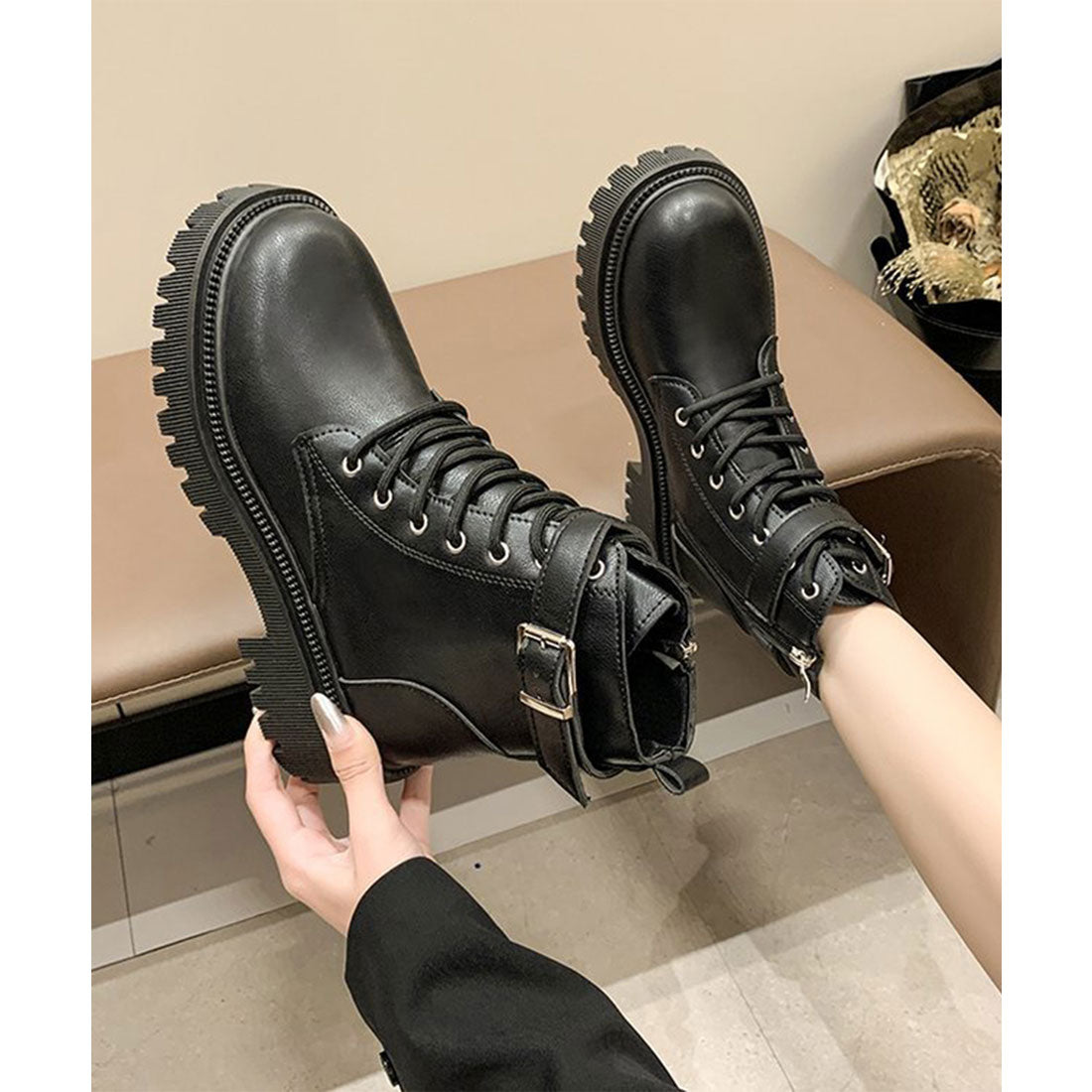 Lace Ladies Leather-like Belted Lace-up Short Boots
