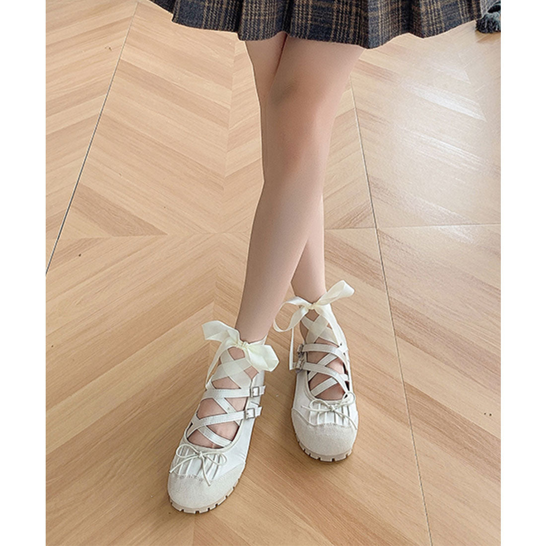 Lace Ladies Leather-like Cross Strap Lace-up Ballet Shoes