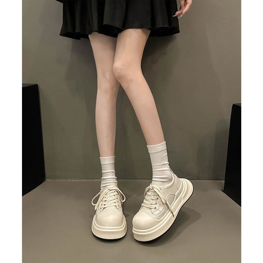 蕾絲女士 Lace Ladies 體積 圓頭 厚底 鞋帶 運動鞋