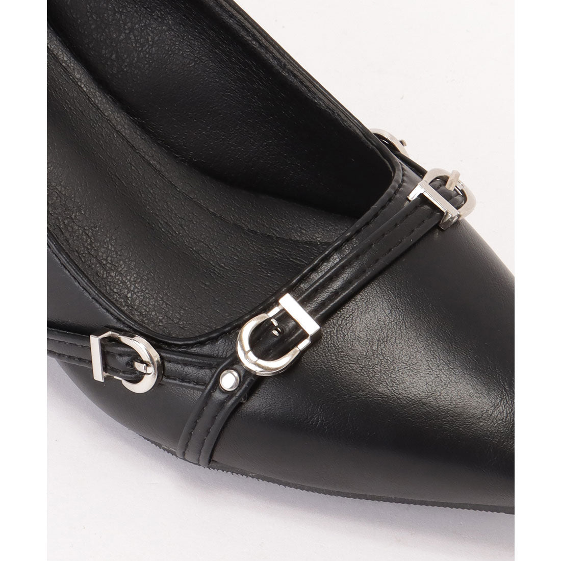 レースレディース Lace Ladies レザー調 ダブル ベルト ポインテッド パンプス （シルバー） シルバー