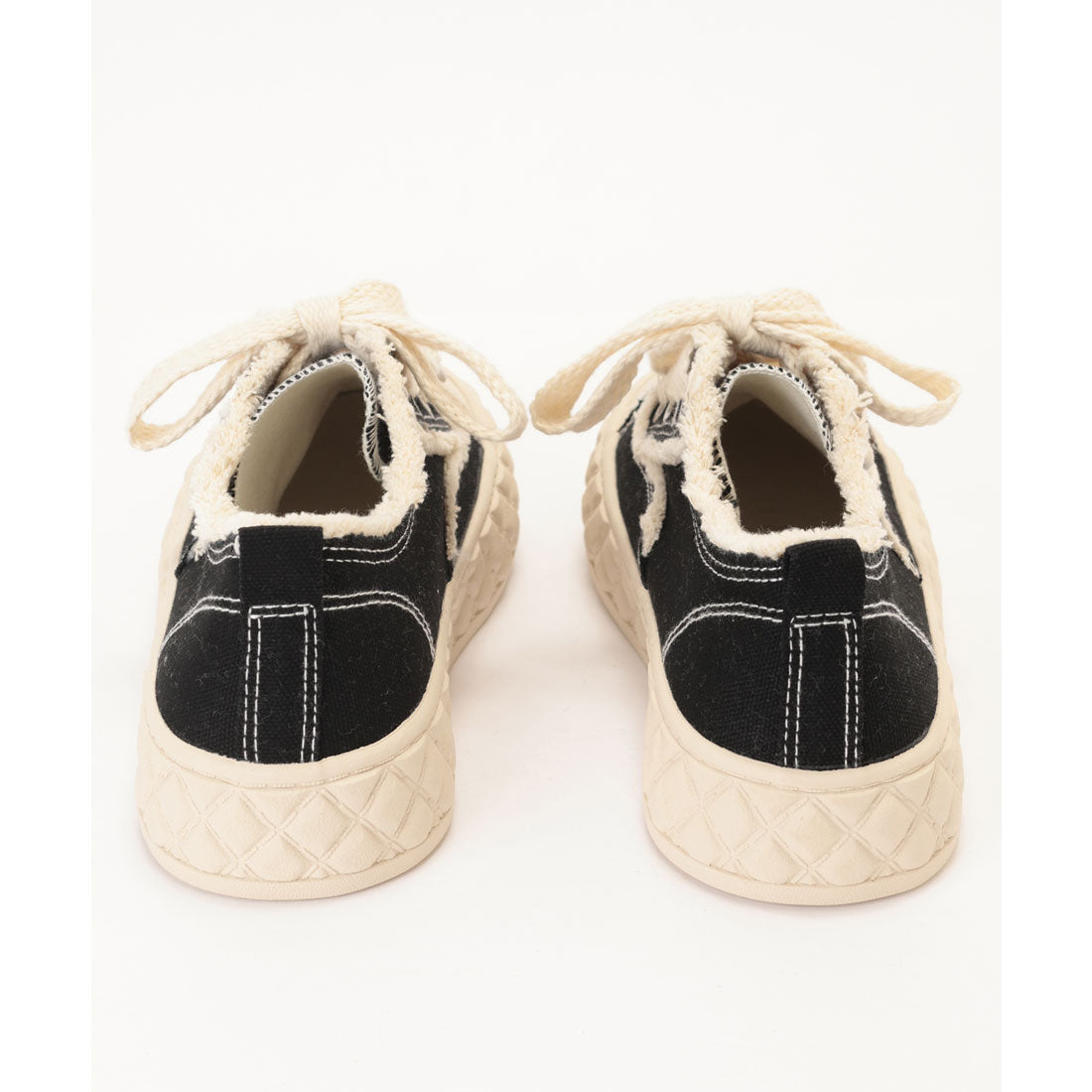 レースレディース Lace Ladies レースアップ フリンジ 厚底 フラット スニーカー （ブラック） ブラック