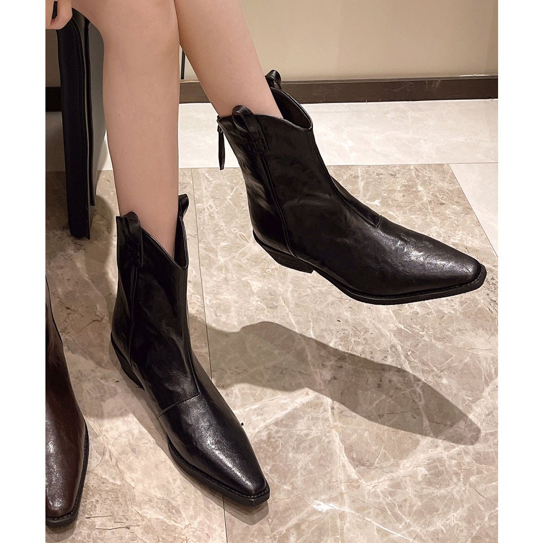 レースレディース Lace Ladies レザー調 スクエアトゥ ウエスタン ショート ブーツ （ブラック） ブラック