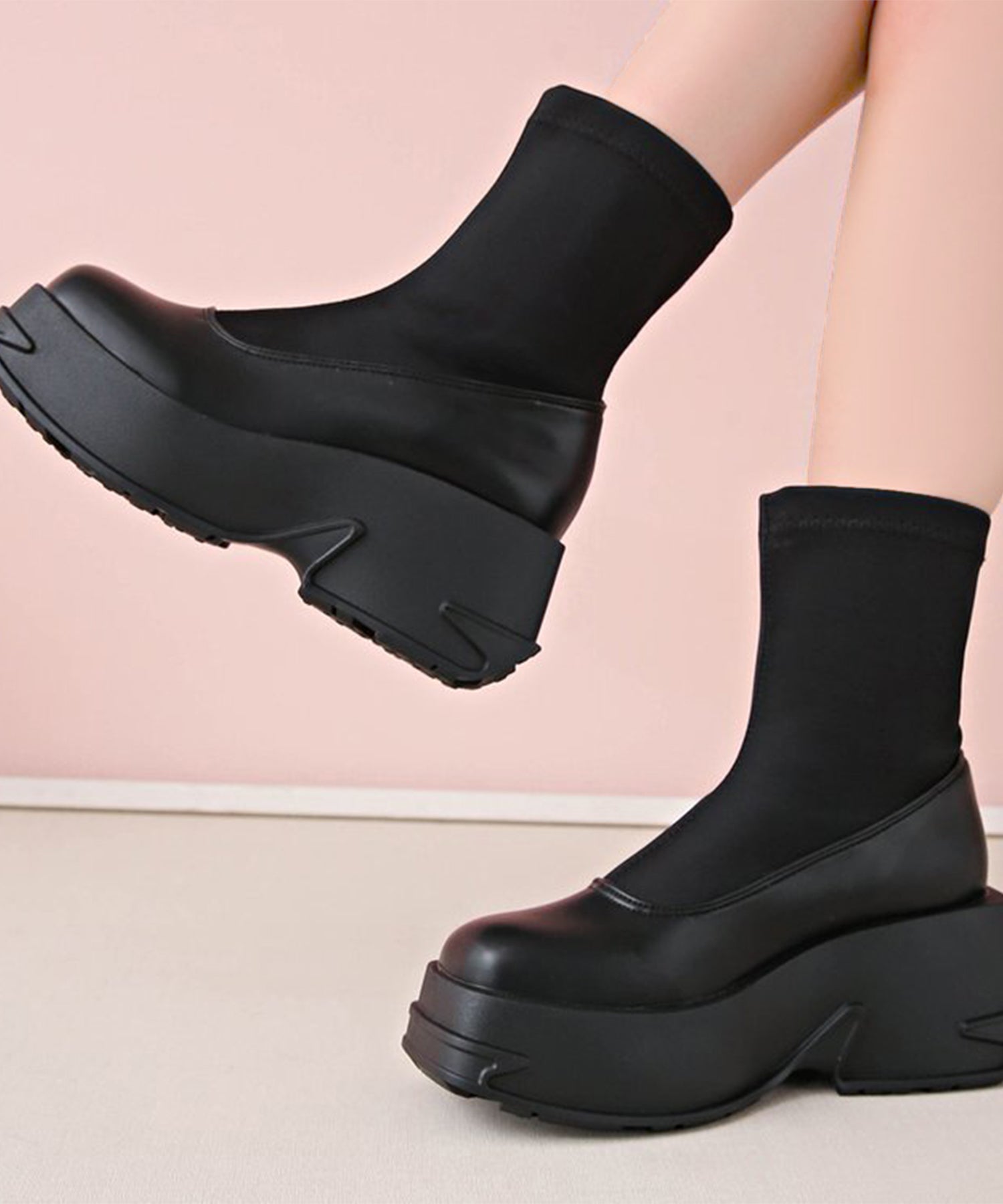 レースレディース Lace Ladies ソリッドカラー 厚底 ウエッジ ショート ブーツ （ブラック） ブラック