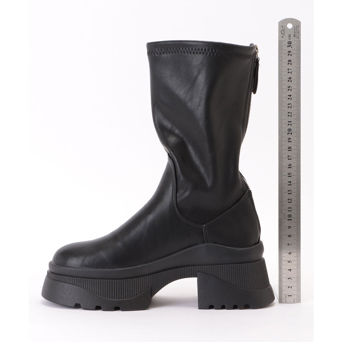 レースレディース Lace Ladies バックファスナー厚底レザー調ショートブーツ （ブラック） ブラック