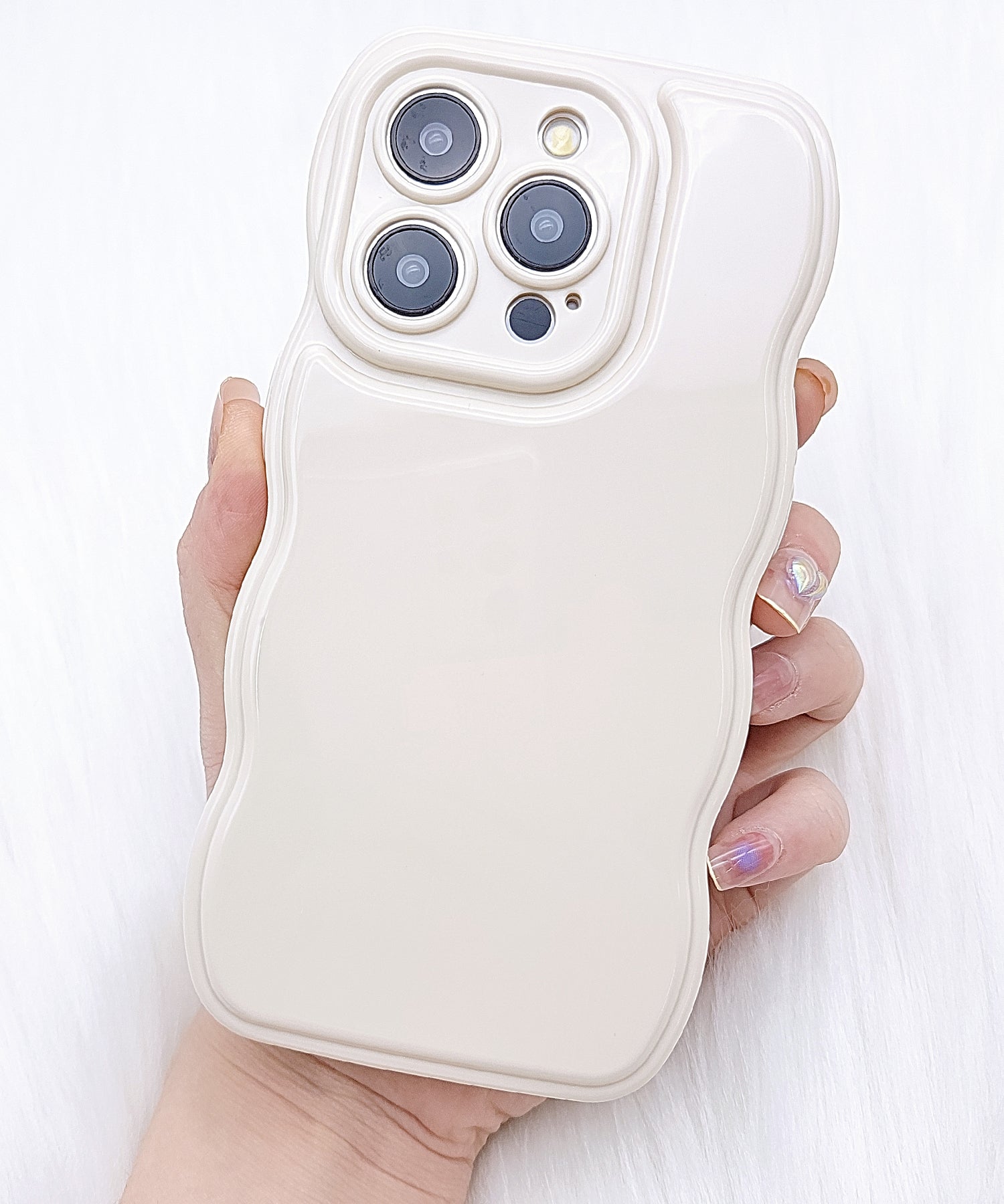 レースレディース Lace Ladies クラウドウエーブうるツヤiPhoneカバー （アイボリー） アイボリー