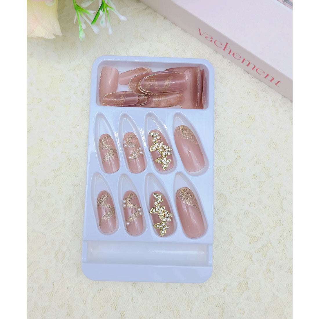 レースレディース Lace Ladies バラエティ ビジュー 血色カラー デザイン ネイルチップ【返品不可商品】 （D） D