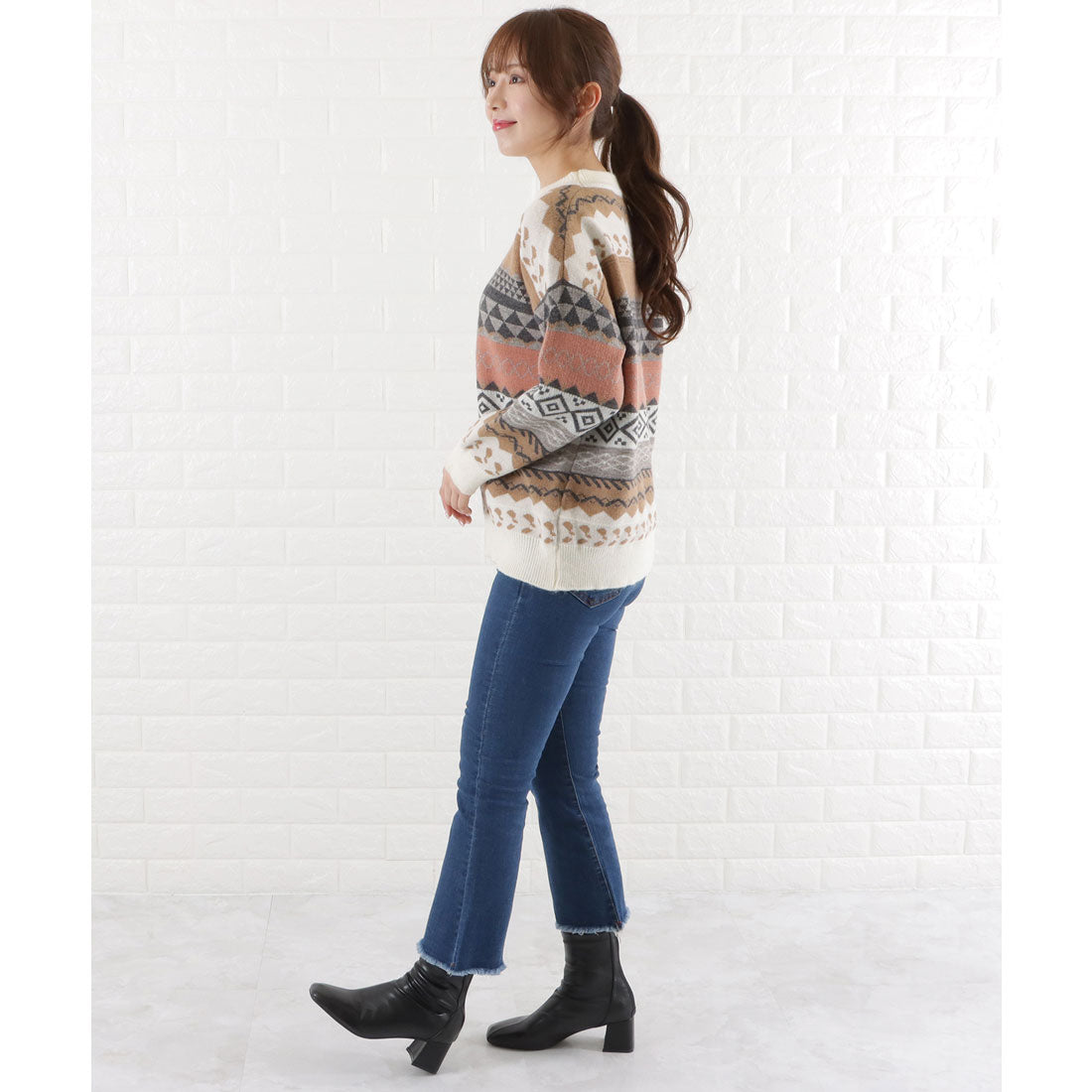 Race Ladies Lace Ladies Nordic Jacquard Knit Pullover