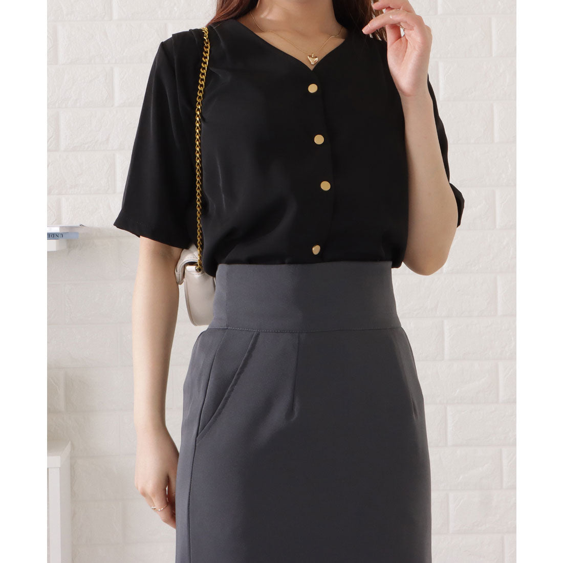 レースレディース Lace Ladies Vネック前開きとろみブラウス,ブラック
