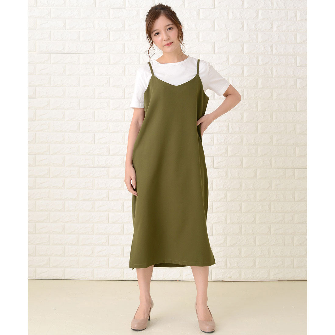 Lace Ladies Sleeveless Loose Fitted Cami Dress with Hem Slit