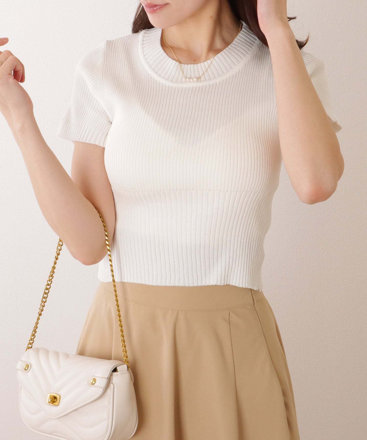 レースレディース Lace Ladies ソリッドカラー 切替 リブ 半袖 クルーネック コンパクト ニット （ブラック） ブラック