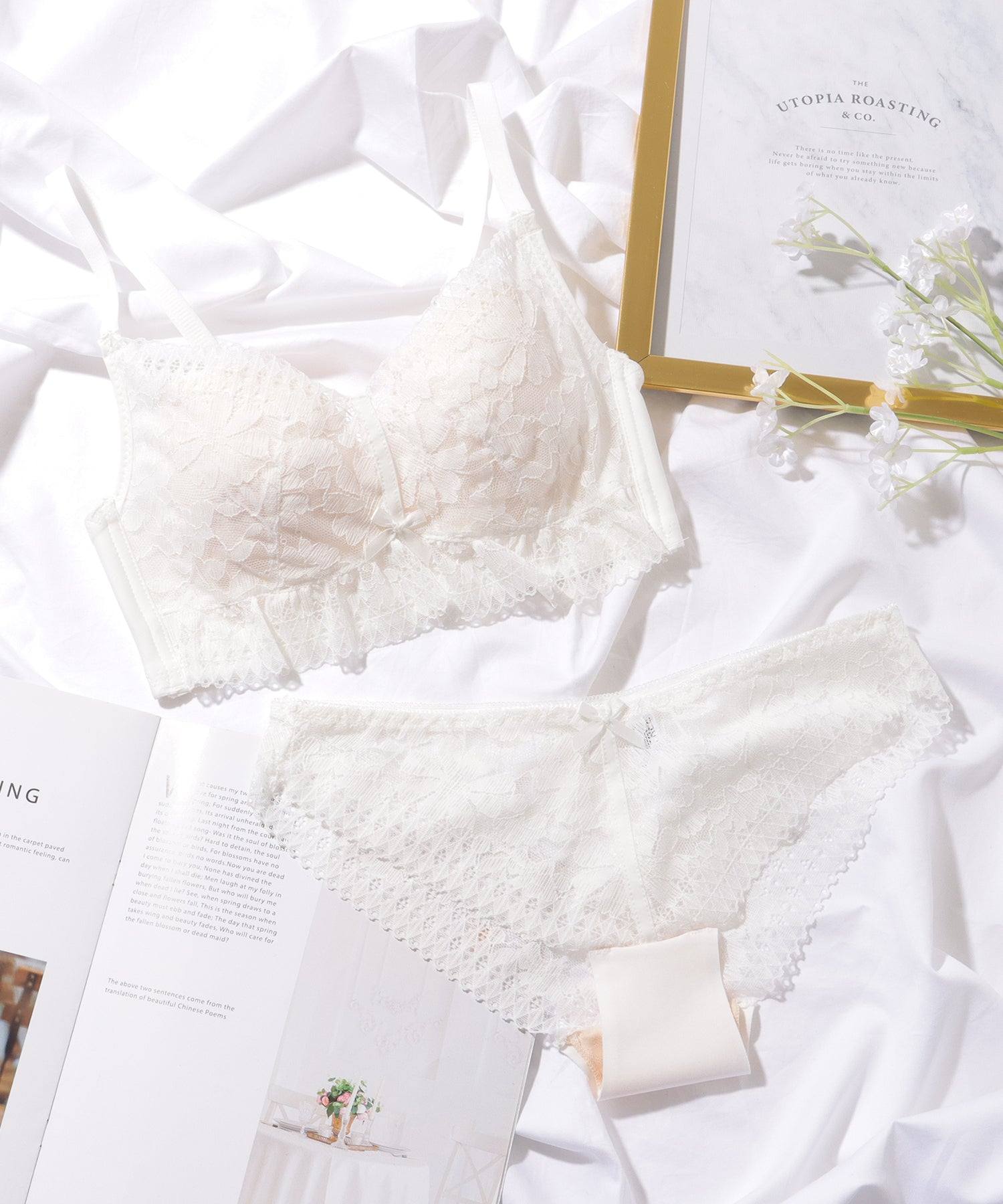レースレディース Lace Ladies 花柄 レーシィ ノンワイヤー ブラ&ショーツ セット【返品不可商品】 （ホワイト） ホワイト