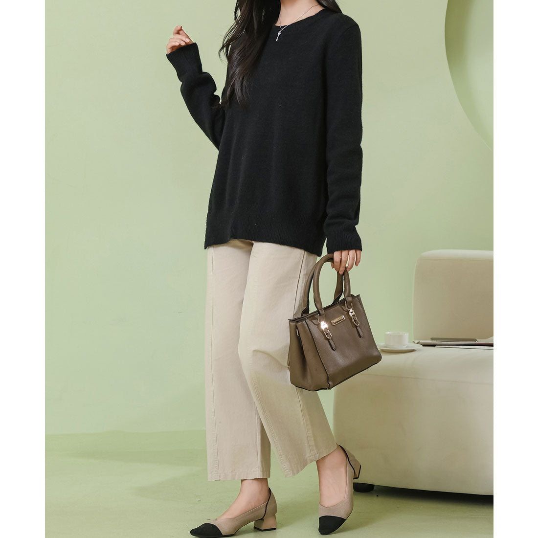 レースレディース Lace Ladies サイドスリット パール付き クルーネック ニット プルオーバー （ブラック） ブラック