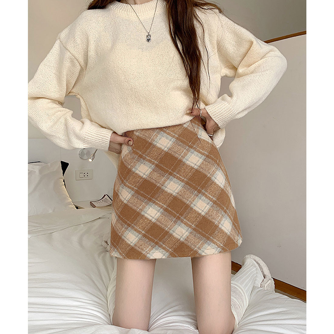Race Ladies Lace Ladies High Waist Check Pattern Mini Length Knit Skirt