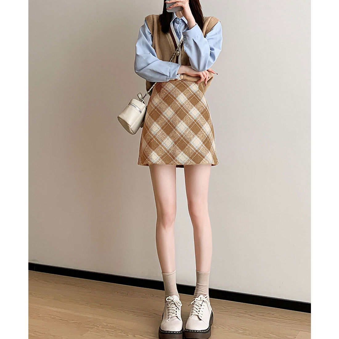 Race Ladies Lace Ladies High Waist Check Pattern Mini Length Knit Skirt