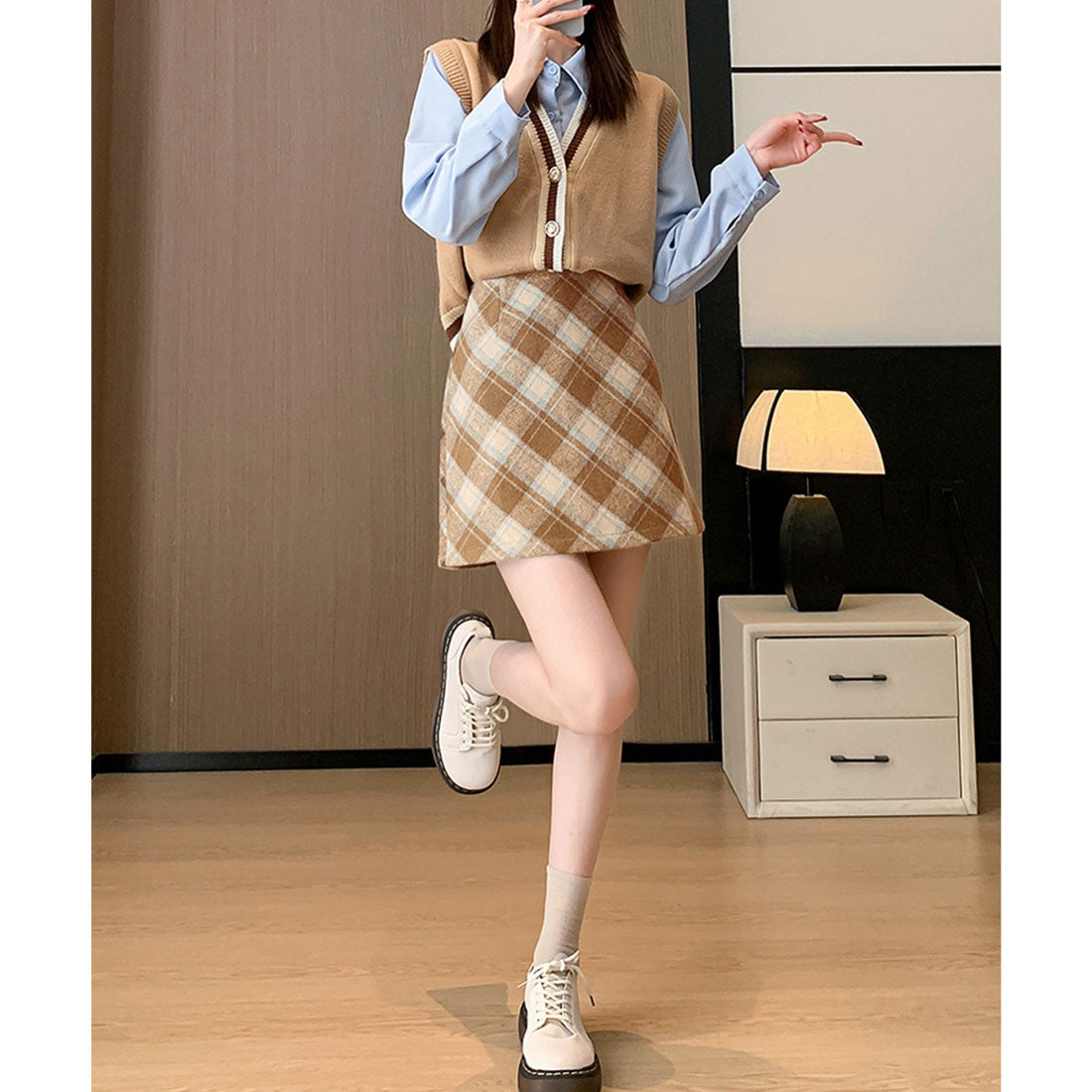 Race Ladies Lace Ladies High Waist Check Pattern Mini Length Knit Skirt